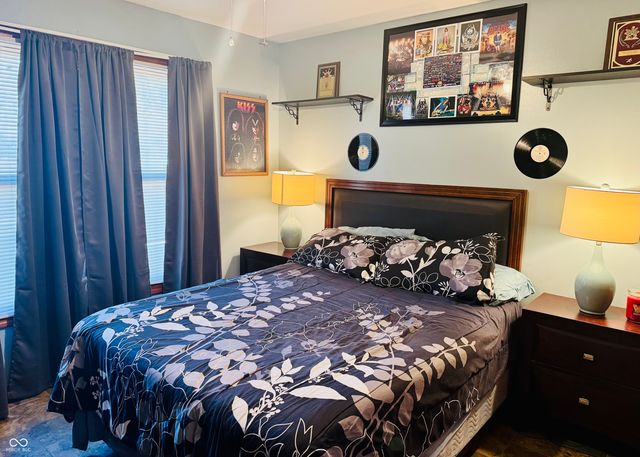 2720 Falcon Court, Seymour, IN 47274