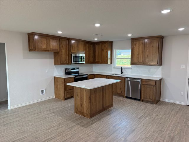 1012 Virgil Court, Springtown, TX 76082