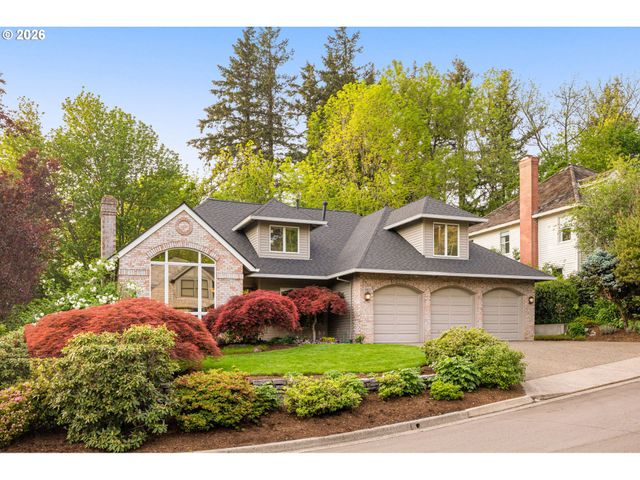 13447 STREAMSIDE Ct, Lake Oswego, OR 97035