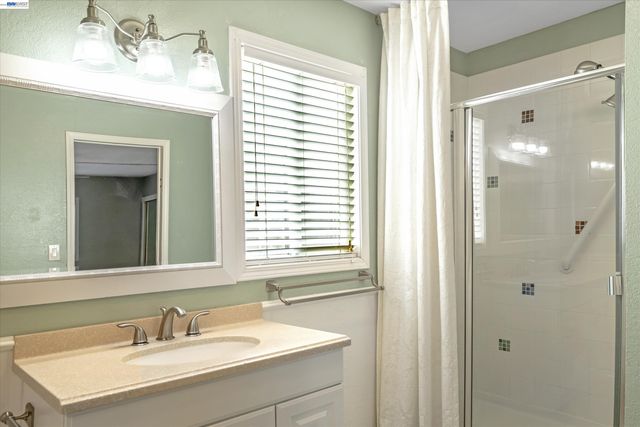 3263 Vineyard Ave 62, Pleasanton, CA 94566