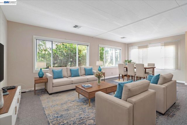 3263 Vineyard Ave 62, Pleasanton, CA 94566