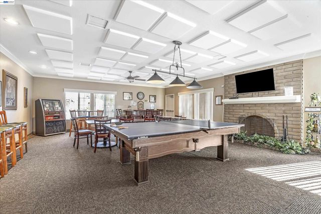 3263 Vineyard Ave 62, Pleasanton, CA 94566