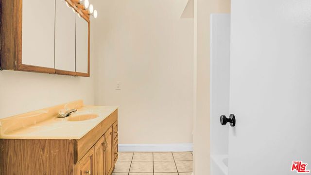 75 Carriage Way, Pomona, CA 91766