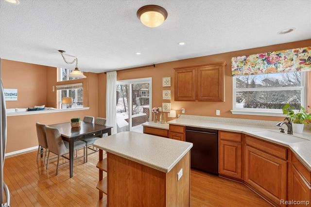 50070 Venice Court, Northville, MI 48168