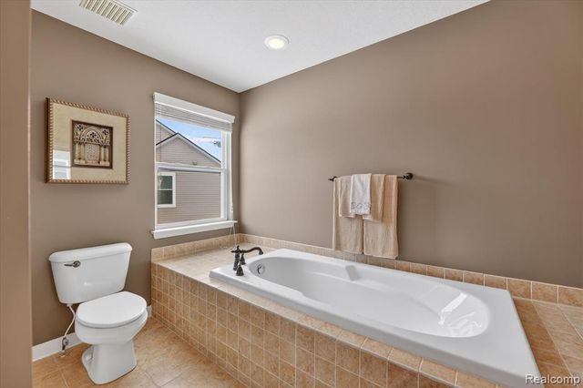 50070 Venice Court, Northville, MI 48168