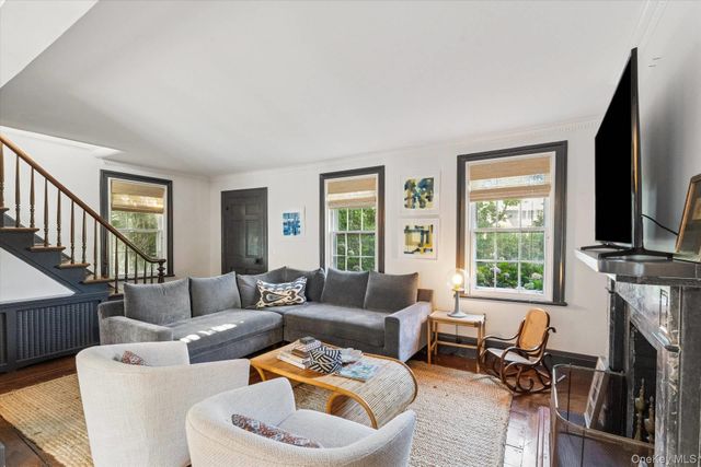 20 Quogue Street, Quogue, NY 11959