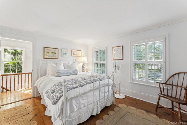 20 Quogue Street, Quogue, NY 11959