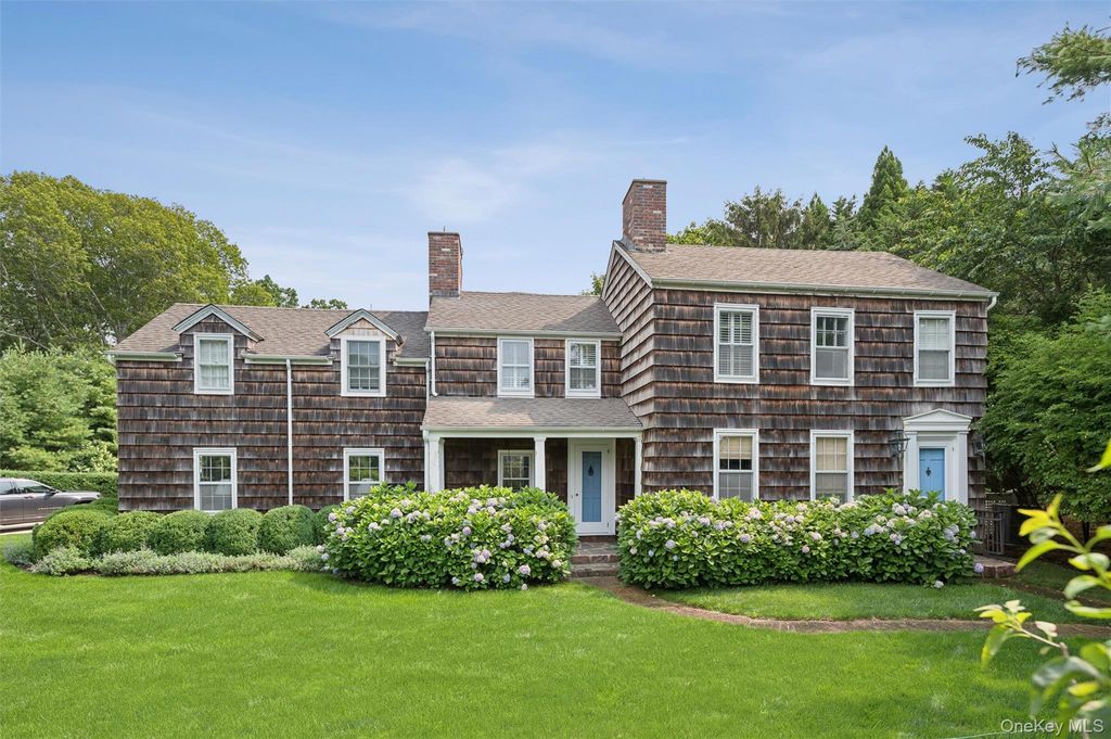 20 Quogue Street, Quogue, NY 11959