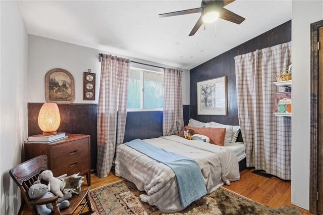 9938 Fair Lane Road, Lenexa, KS 66215