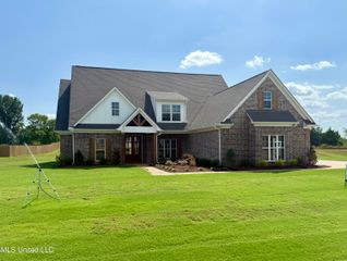 4257 Edison Drive, Nesbit, MS 38651