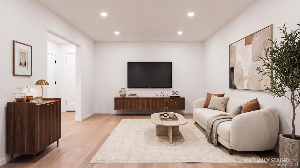 7234 Austin Street B2, Forest Hills, NY 11375 — photo 2