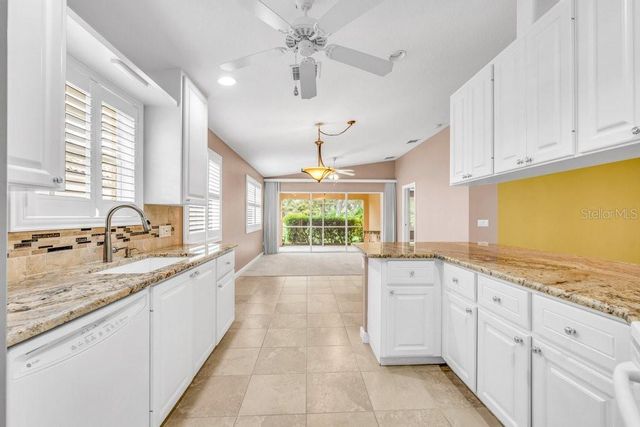 7617 CAMMINARE DRIVE, Sarasota, FL 34238