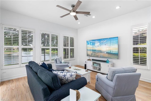 6840 Bent Grass DR, Naples, FL 34113