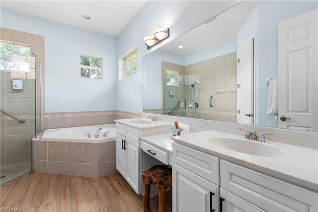 6840 Bent Grass DR, Naples, FL 34113