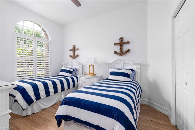 6840 Bent Grass DR, Naples, FL 34113