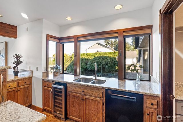 218 Bella Vista Drive, Fox Island, WA 98333