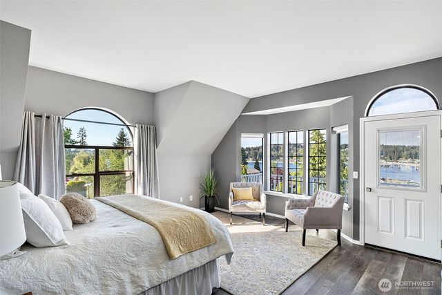 218 Bella Vista Drive, Fox Island, WA 98333