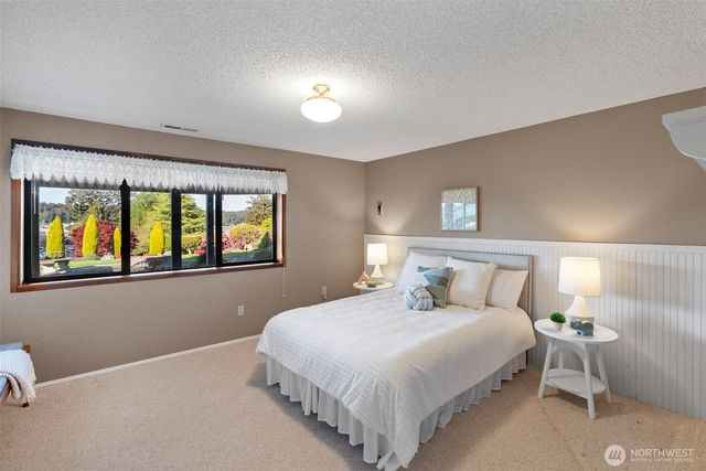 218 Bella Vista Drive, Fox Island, WA 98333
