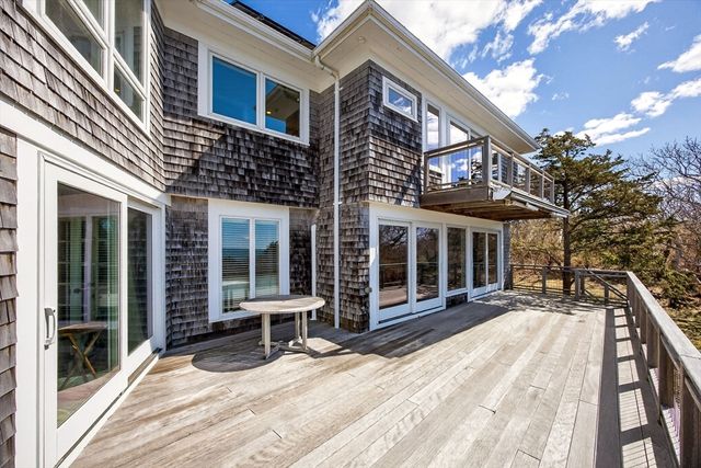 142 Greely Ave, Barnstable, MA 02672