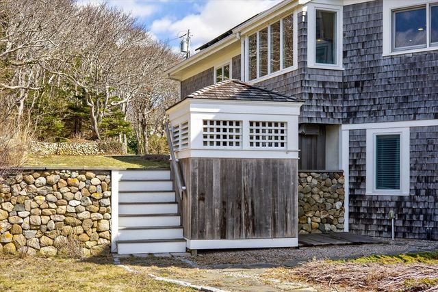 142 Greely Ave, Barnstable, MA 02672