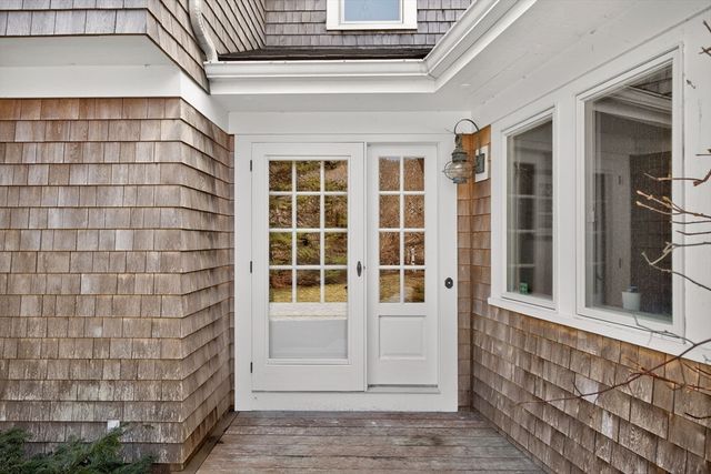 142 Greely Ave, Barnstable, MA 02672