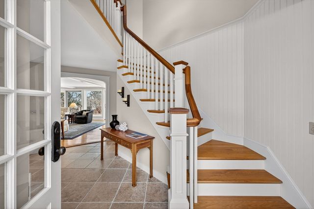 142 Greely Ave, Barnstable, MA 02672