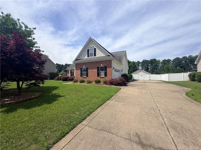 548 Windover Drive, Raeford, NC 28376