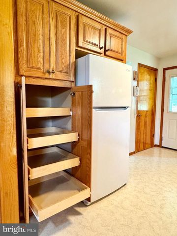 13709 FIR TREE LN, Cresaptown, MD 21502