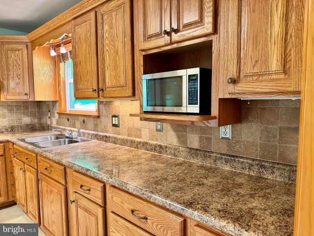 13709 FIR TREE LN, Cresaptown, MD 21502
