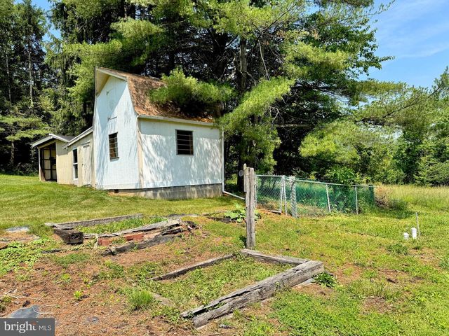 13709 FIR TREE LN, Cresaptown, MD 21502