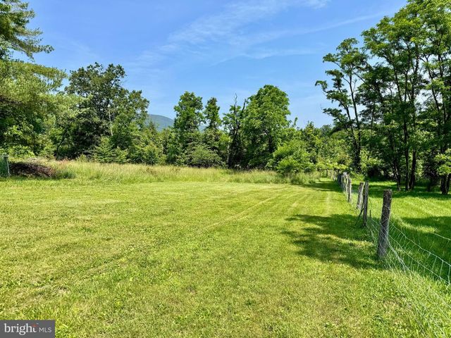 13709 FIR TREE LN, Cresaptown, MD 21502