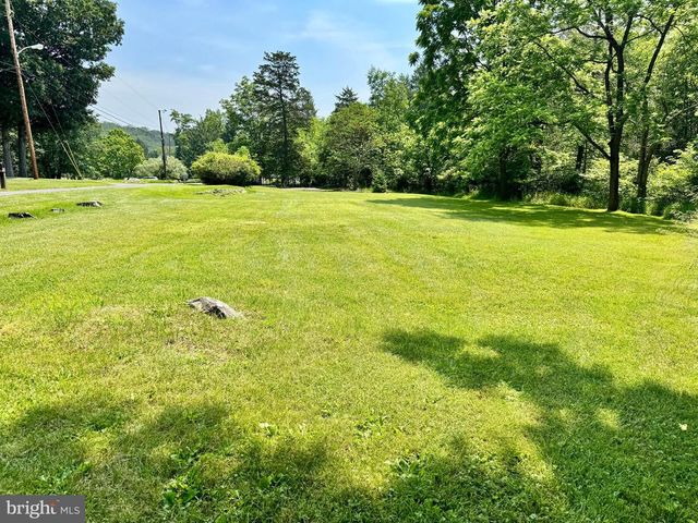 13709 FIR TREE LN, Cresaptown, MD 21502