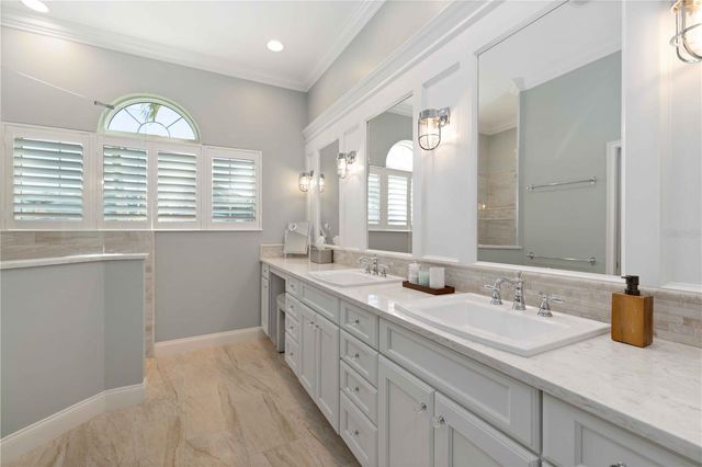 4739 COMPASS DRIVE, Bradenton, FL 34208