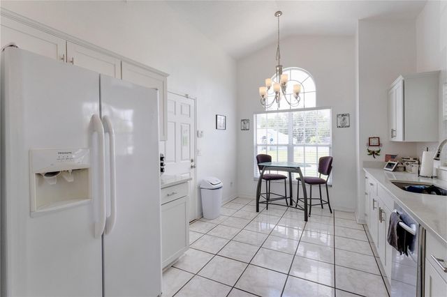 437 VIA DEL SOL DRIVE, Davenport, FL 33896