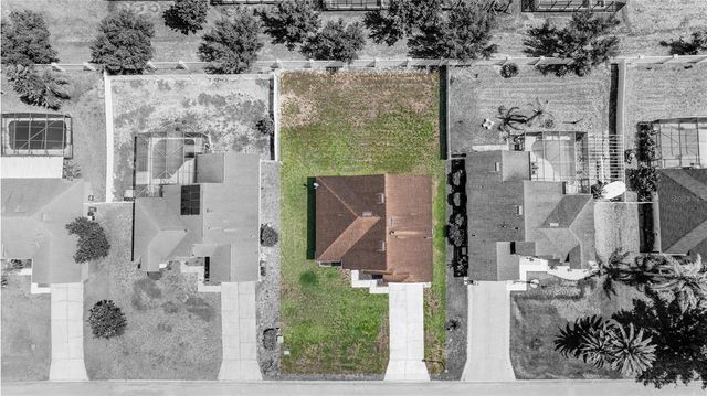 437 VIA DEL SOL DRIVE, Davenport, FL 33896
