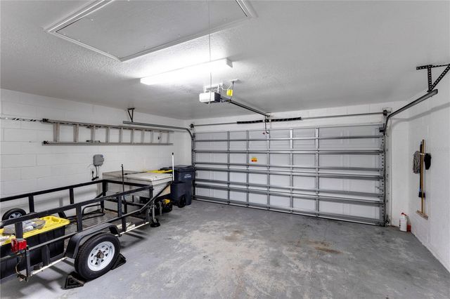 437 VIA DEL SOL DRIVE, Davenport, FL 33896