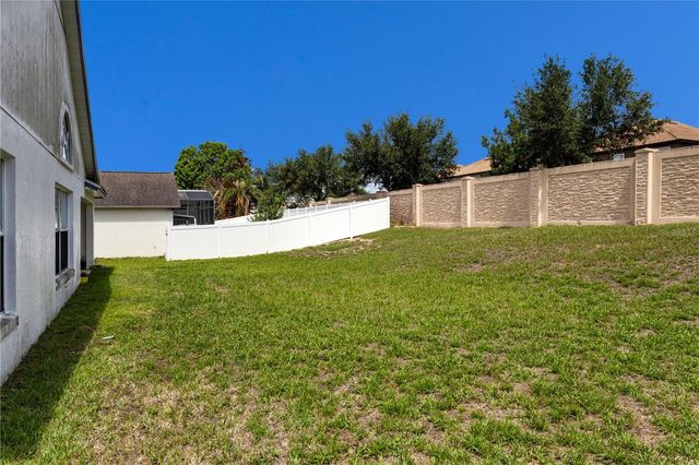 437 VIA DEL SOL DRIVE, Davenport, FL 33896