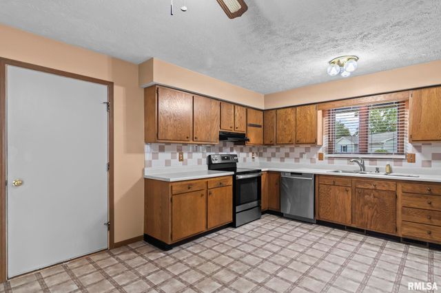 5225 Buford Street, Springfield, IL 62703
