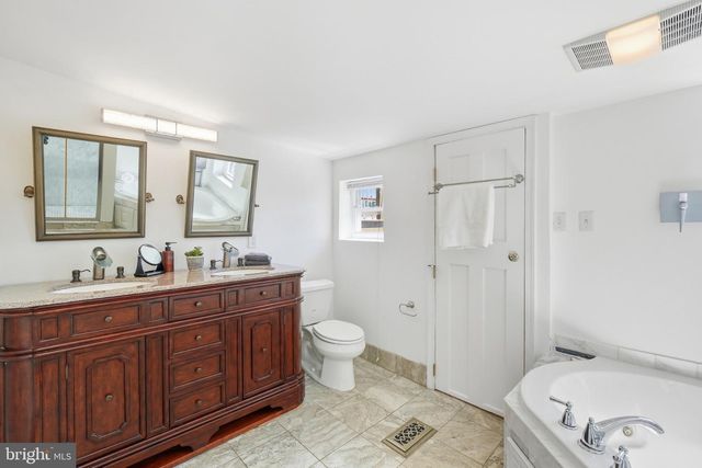 1128 PARK RD NW, Washington, DC 20010