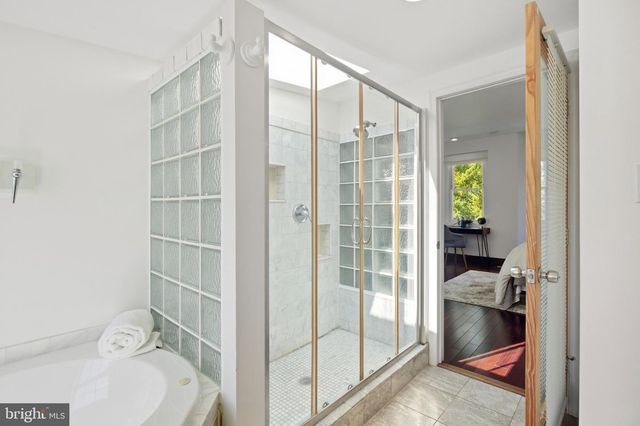 1128 PARK RD NW, Washington, DC 20010