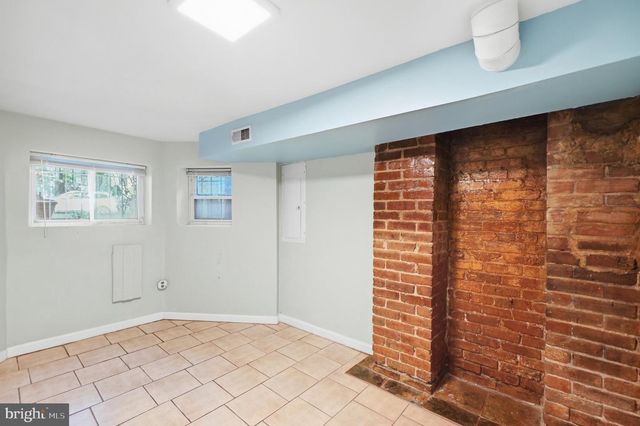 1128 PARK RD NW, Washington, DC 20010
