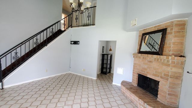 942 Grand Junction Drive, Katy, TX 77450