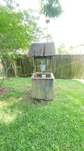 942 Grand Junction Drive, Katy, TX 77450