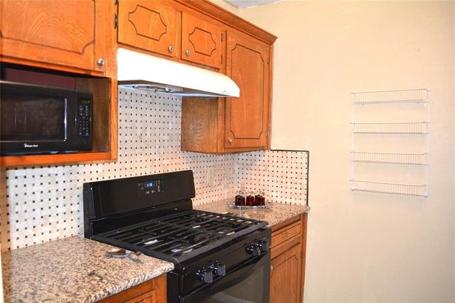 942 Grand Junction Drive, Katy, TX 77450