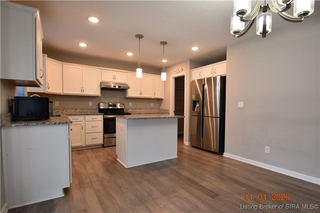 3801 Petunia Court, Jeffersonville, IN 47130