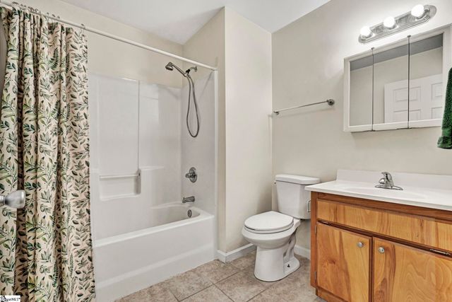608 Ruddy Creek Circle, Greer, SC 29651