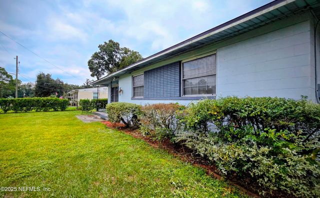 6234 ALEXON Drive, Jacksonville, FL 32210