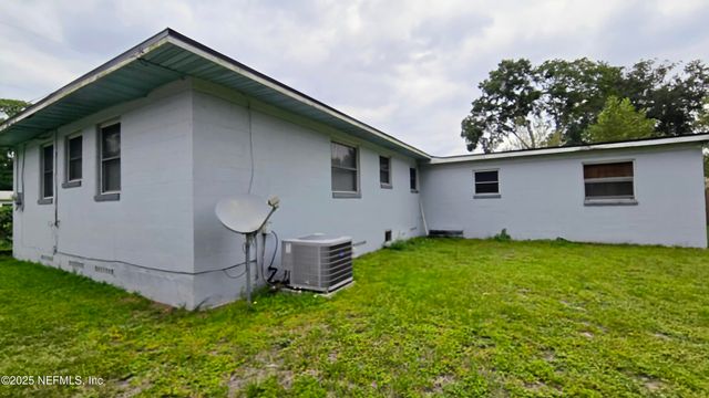 6234 ALEXON Drive, Jacksonville, FL 32210
