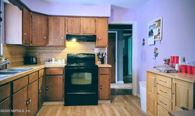 6234 ALEXON Drive, Jacksonville, FL 32210