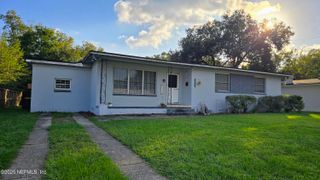 6234 ALEXON Drive, Jacksonville, FL 32210